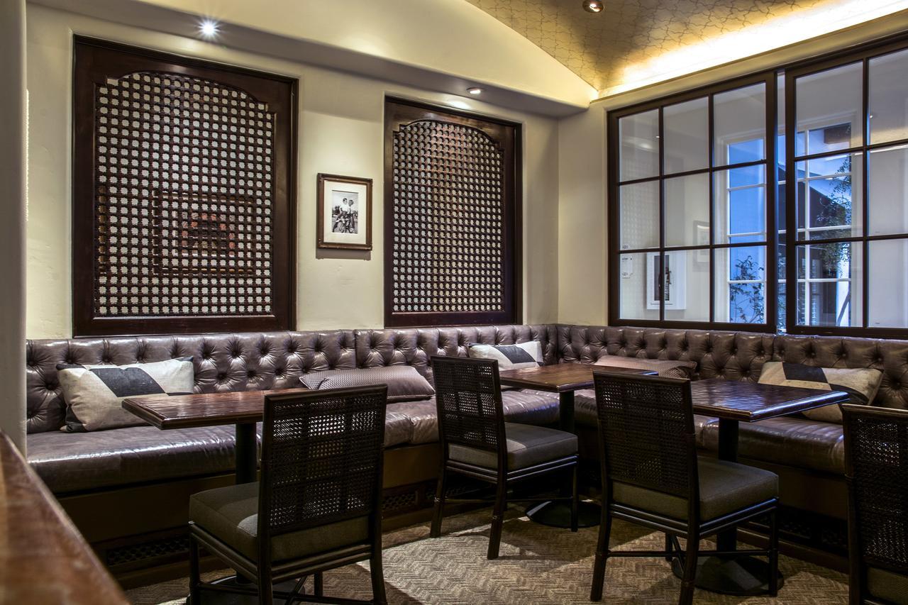 Cypress Inn Carmel-by-the-Sea ภายนอก รูปภาพ